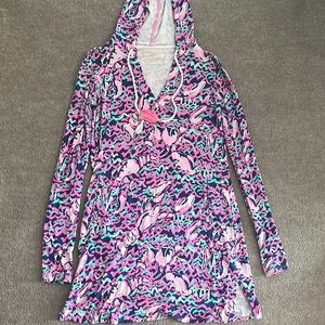 Lilly Pulitzer light hooded shirt